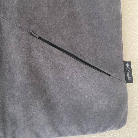 Columbia Women's Gray Vest Size Small - Picture 5 of 8